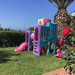 Oasis Hotel 3*