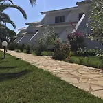Hotel Oasis