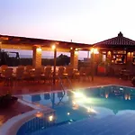 Oasis Hotel