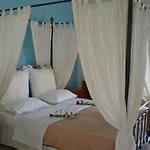 Oasis Kyparissia