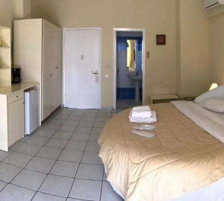 Oasis Hotel 3*