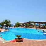 Hotel Oasis 3*
