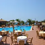 Hotel Oasis 3*