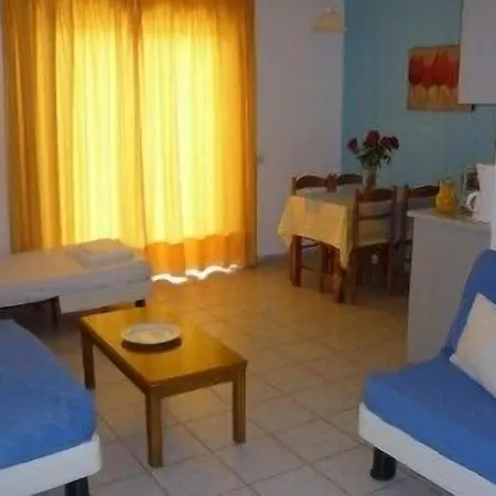 Oasis Hotel Kyparissia