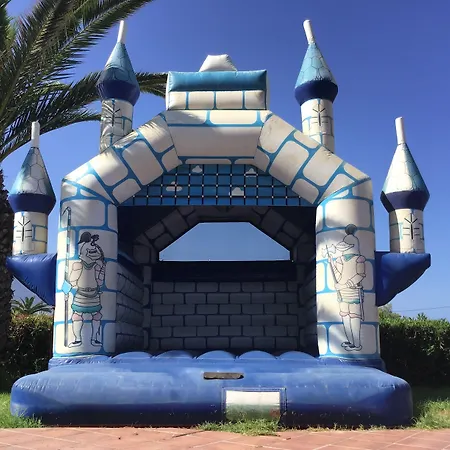Oasis Kyparissia