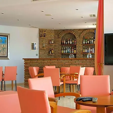 绿洲酒店 酒店