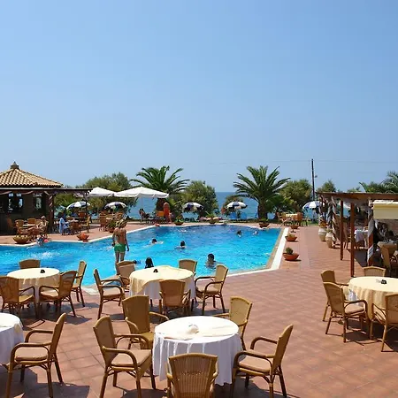 Hotel Oasis 3*