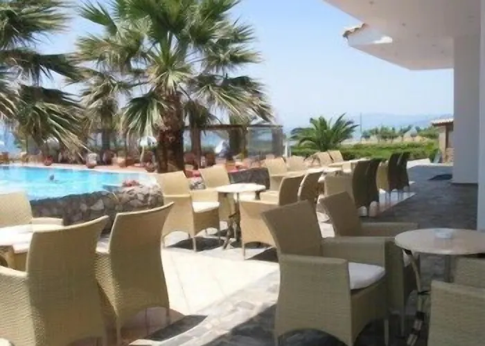 Hotel Oasis Kyparissia