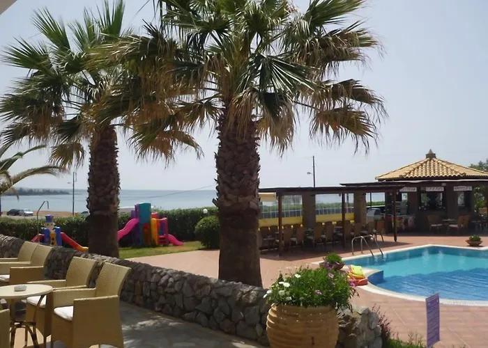 Oasis 3* Kyparissia