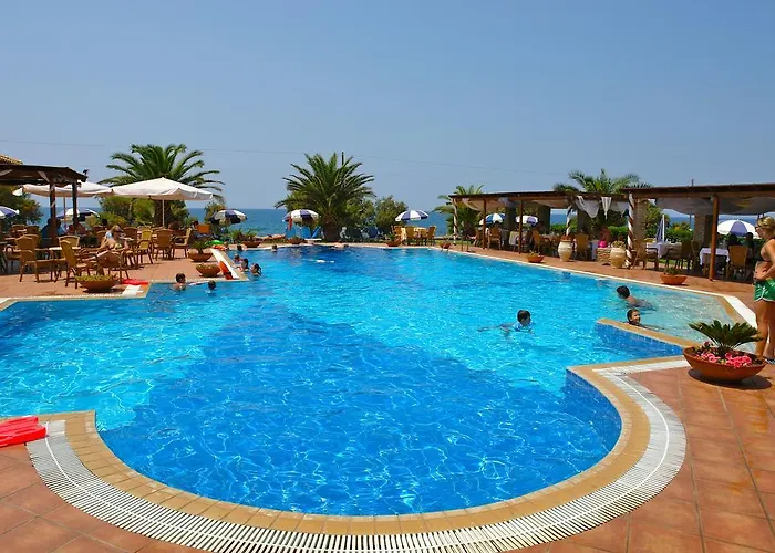 Hotel Oasis Kyparissia